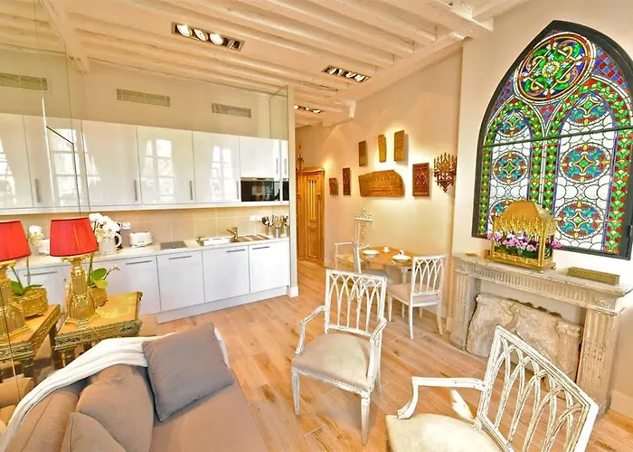 Fantastic View On Notre Dame Abelard Apartment *